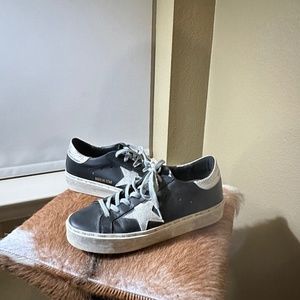 Real Golden Goose Tennis shoes